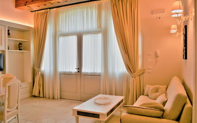 Accommodation:&nbsp;Sole Di Vino - 5