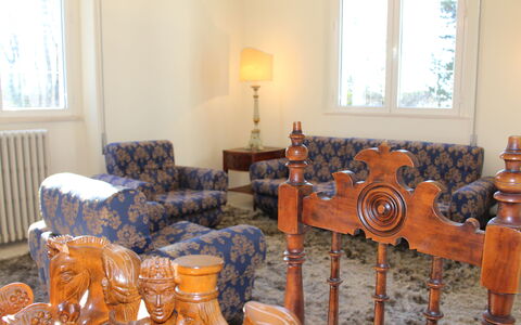 Villa La Casa Bianca: Room, Orange, Furniture, Living Room, Property, Home, Yellow, Table, House, Chair