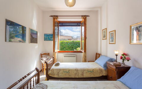 Villa Campiglia: Bedroom, Furniture, Room, Property, Bed, Interior Design, Bed Frame, Building, Ceiling, House