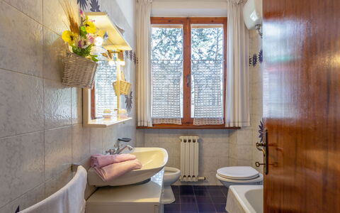 Villa Campiglia: Bathroom, Room, Property, Interior Design, Yellow, Building, House, Real Estate, Home, Floor