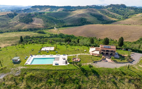 Villa Massimiliano: Swimming Pool, Leisure, Estate, Resort, Outdoor Furniture, Hacienda, Eco Hotel, Villa, Farmhouse, Resort Town