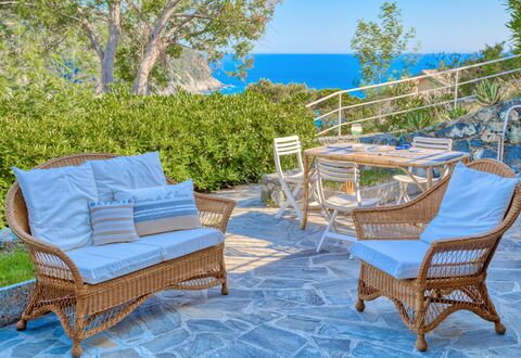 Il Giardino Sul Mare - Levanto: Furniture, Property, Patio, Outdoor Furniture, Real Estate, Room, Wicker, Table, House, Outdoor Table
