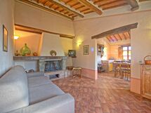 Accommodation:&nbsp;Melo