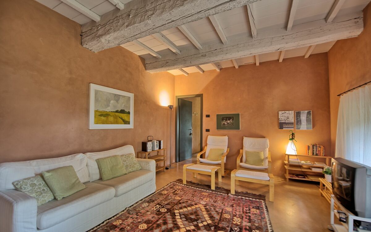 Accommodation:&nbsp;Villa Casino Di Caccia
