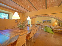 Accommodation:&nbsp;Villa Dita