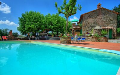 Casale San Martino: Swimming Pool, Property, Leisure, Real Estate, Vacation, Estate, Resort, Water, Building, House