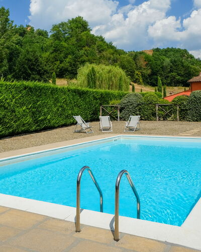 Villa Rossa: Swimming Pool, Blue, Property, Leisure, Aqua, Real Estate, Shrub, Azure, Turquoise