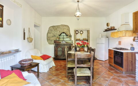 Agriturismo Le Selvole: Furniture, Cabinetry, Picture Frame, Table, Lighting, Wood, Houseplant, Interior Design, Living Room, Drawer