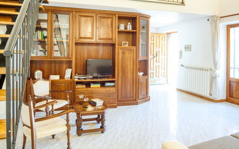 Luigina - Levanto: Wood, Room, Interior Design, Hardwood, Cupboard, Wood Stain, Drawer, Furniture, Cabinetry, Home