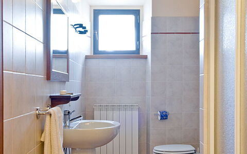 Agriturismo L'incrociata: Mirror, Plumbing Fixture, Property, Sink, Tap, Purple, Bathroom, Wood, Interior Design