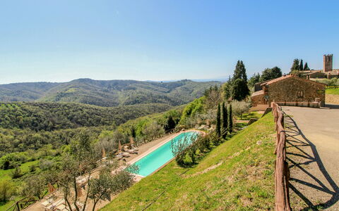 Borgo San Vincenti: Sky, Plant, Property, Plant Community, Ecoregion, Water, Nature, Tree, Natural Landscape, Land Lot