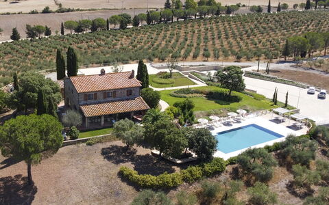 Campo Valerio: Plant, Property, Water, Tree, Urban Design, Architecture, Land Lot, Residential Area, Landscape, Building