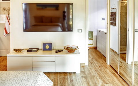 Studio Fede - Levanto: Cabinetry, Wood, Countertop, Interior Design, Floor, Flooring, Wall, Beige, Comfort, Kitchen