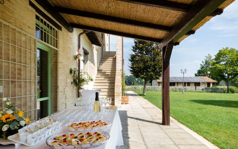 Villa Papiano: Plant, Property, Building, Window, Shade, Sky, Tree, Flowerpot, Flower, Architecture