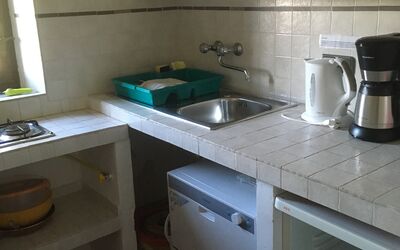 Apartment 1: Kitchen Sink, Cabinetry, Tap, Sink, Property, Countertop, Kitchen, Kitchen Stove, Kitchen Appliance, Plumbing Fixture