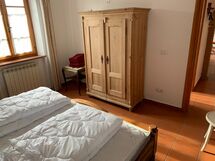 Accommodation:&nbsp;Apartment 6