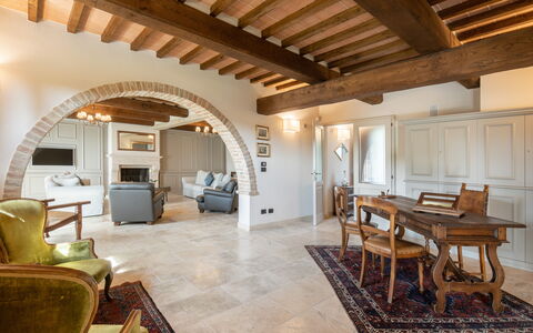 Fonte Della Chiana: Table, Furniture, Couch, Building, Chair, Wood, Living Room, Hall, Window, Flooring