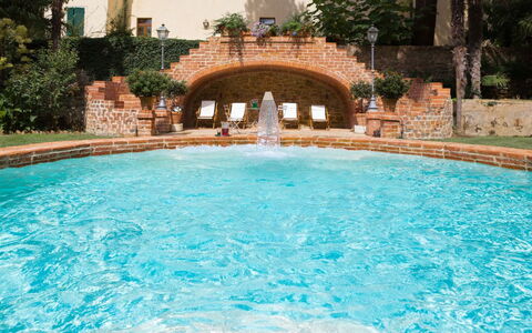 Castelletto Weddings And Events: Water, Property, Swimming Pool, Plant, Blue, Azure, Tree, Building, Body Of Water, Aqua