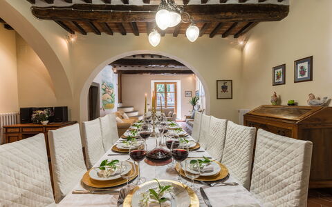 Ville Rosadi Weddings: Room, Property, Interior Design, Dining Room, Furniture, Building, Table, Ceiling, House, Estate