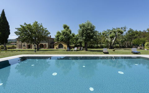 Villa Chio: Water, Sky, Plant, Water Resources, Daytime, Property, Tree, Swimming Pool, Azure, Natural Landscape
