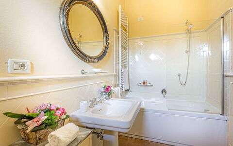 Villa Vaccoli: Mirror, Plant, Tap, Plumbing Fixture, Flower, Property, Sink, Bathroom Sink, Building, Bathroom