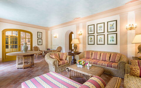 Villa Vaccoli: Table, Picture Frame, Furniture, Property, Couch, Building, Wood, Interior Design, Decoration, Living Room