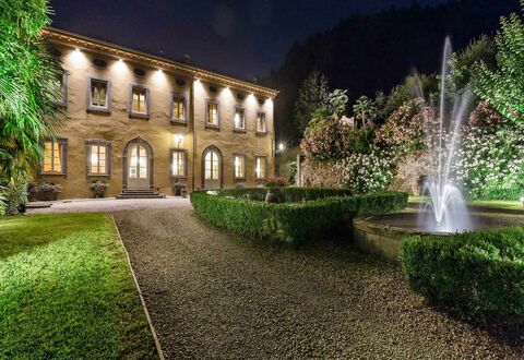 Villa Cantignano: Plant, Property, Sky, Water, Building, Green, Tree, House, Real Estate, Natural Landscape