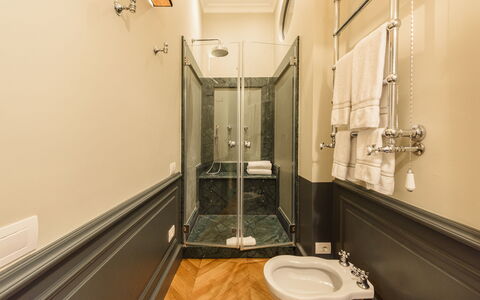 Villa Agnola: Mirror, Plumbing Fixture, Property, Tap, Sink, Bathroom, Building, Interior Design, Bathroom Sink