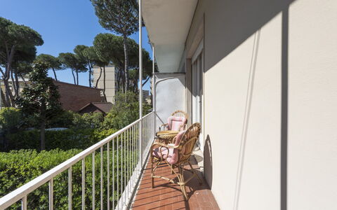 Casa Lelia: Building, Plant, Tree, House, Wood, Sky, Leisure, Facade, Handrail, Fence