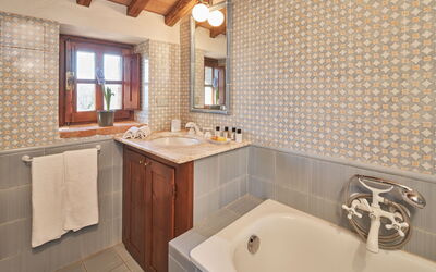 Accommodation:&nbsp;Casa Monte