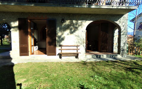 Il Campanile: Plant, Shade, Building, Grass, Wood, Cottage, Facade, Leisure, Urban Design, Landscape