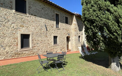 Montauto: Window, Property, Building, Plant, Sky, House, Grass, Cottage, Outdoor Furniture, Tree