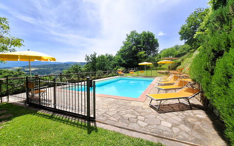 Villa Renaccio: Eco Hotel, Swimming Pool, Villa, Hacienda, Resort