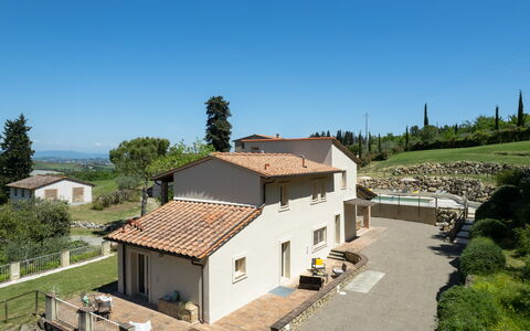 Villa Noemi: Plant, Sky, Building, Window, Tree, House, Land Lot, Landscape, Rural Area, Real Estate