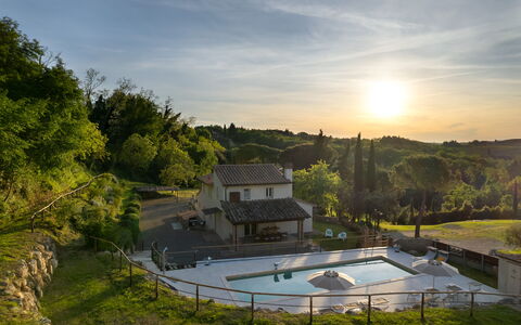 Villa Noemi: Sky, Cloud, Property, Plant, Tree, Building, Landscape, Urban Design, Real Estate, Grass