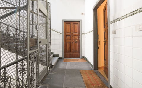 Duomo Suite: Door, Wood, Building, Interior Design, Floor, Flooring, Real Estate, Facade, Ceiling