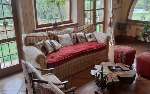 Villa Nibbiano: Furniture, Couch, Property, Window, Table, Wood, Living Room, Textile, Interior Design, Comfort