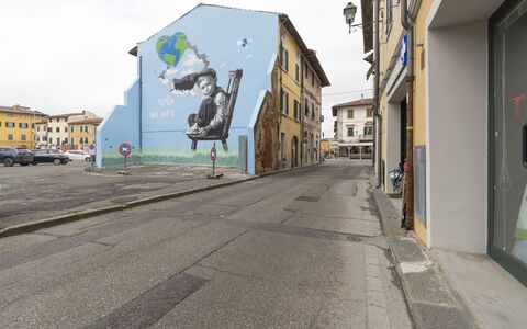 Il Borgo Apartment: Building, Window, Sky, Road Surface, Tree, House, Asphalt, Neighbourhood, Art, Urban Design