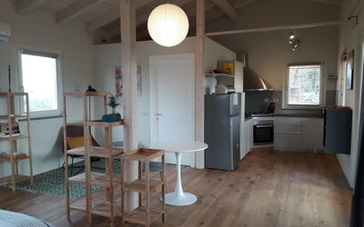 Accommodation:&nbsp;Eco-house
