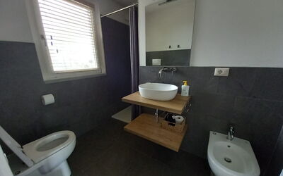 Accommodation:&nbsp;Eco-house