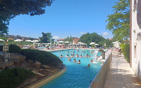 Casa Della Selce: Water, Plant, Building, Sky, Azure, Swimming Pool, Tree, Body Of Water, Leisure