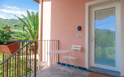 Accommodation:&nbsp;Palma - First Floor Apartment