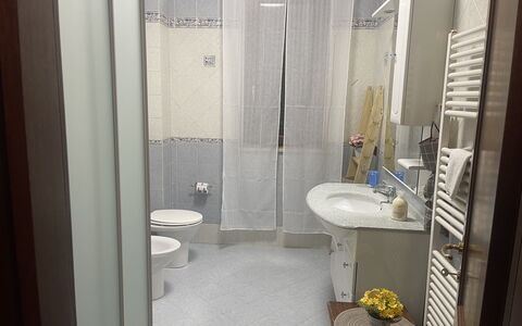 Villa Castelnuovo: Sink, Building, Mirror, Tap, Plumbing Fixture, Bathroom Sink, Bathroom, Purple, Floor