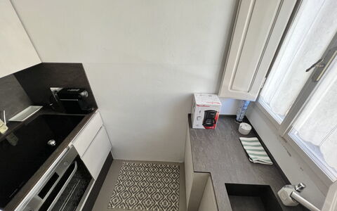 Casa Ada e Sabo: Building, Stairs, Interior Design, Flooring, Floor, House, Window, Automotive Design, Wood