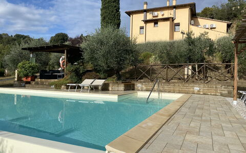 Villa Le Ripe - Gambassi Terme, Toscana: Water, Sky, Building, Cloud, Azure, Tree, Swimming Pool, Plant, Shade, Residential Area