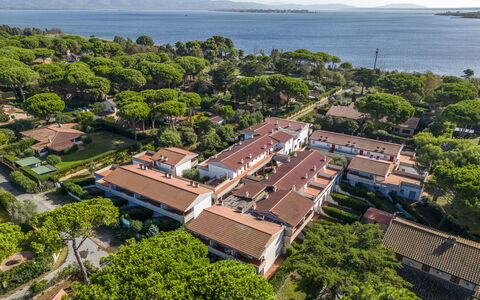 Giannella Beach Residence Apartment - Giannella, G: Water, Property, Sky, Tree, Building, Vegetation, Land Lot, Urban Design, Wood, Cottage