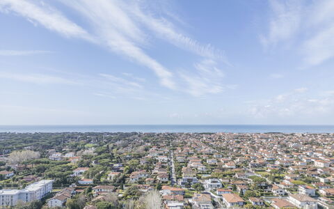 La Bouganville, Forte Dei Marmi, Private Garden, W: Daytime, Residential Area, Horizon, City, Urban Area, Neighbourhood, Metropolitan Area, Suburb, Sea, Cityscape