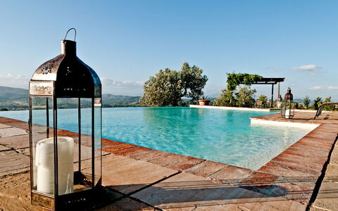 Cottage Botinaccio: Water, Sky, Swimming Pool, Azure, Shade, Tree, Outdoor Furniture, Cloud, Leisure, Plant