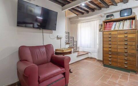 Country House Casalguidi 191 Private Pool: Wall, Interior Design, Furniture, Apartment, Flooring, Home, Floor, Room, Ceiling, Living Room