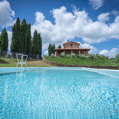 Vineyard’s Cottage With Pool, Ac, Wifi - Siena: Cloud, Water, Sky, Plant, Property, Tree, Azure, Building, Swimming Pool, Natural Landscape